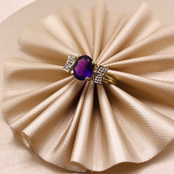 EUC 14k Yellow Gold Amethyst & Diamond Cocktail Ring - Picture 4 of 16